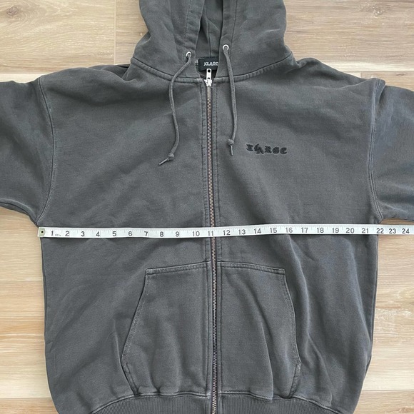 NWT XLARGE Pigment Dyed Embossed Zip Hoodie Sweatshirt S - Picture 4 of 8